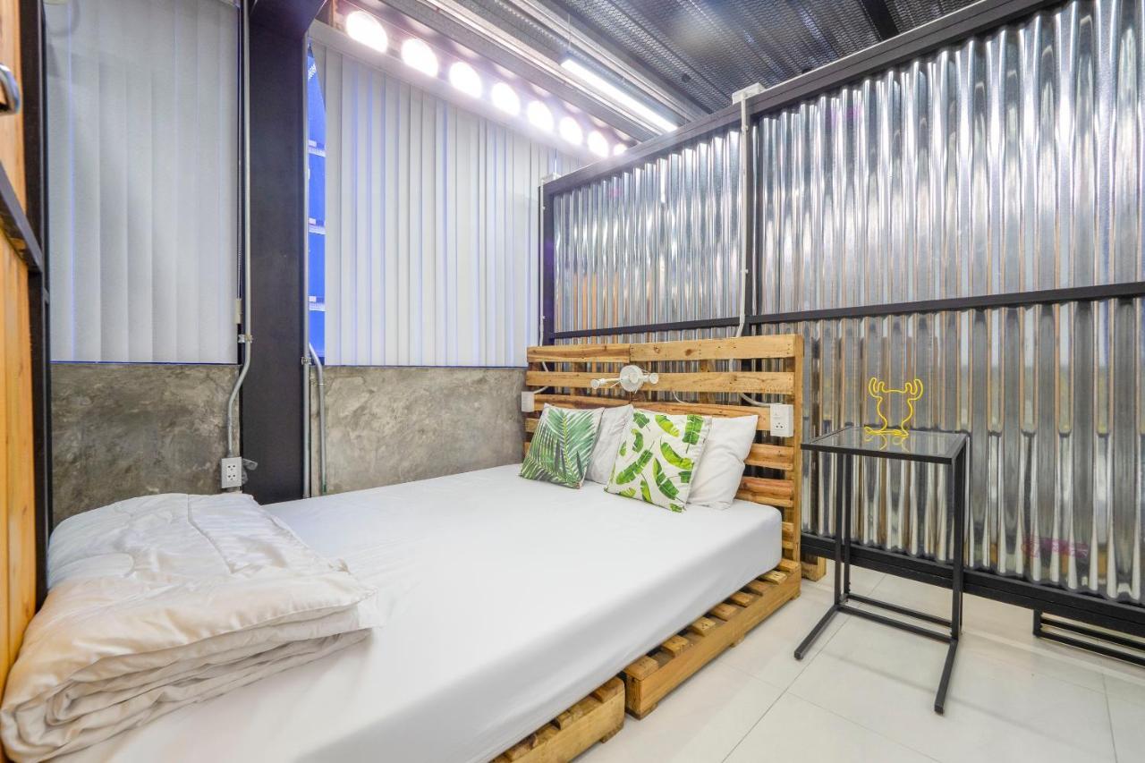 Oyo 1084 Guyasuka Ratchada Hotel Bangkok Eksteriør billede